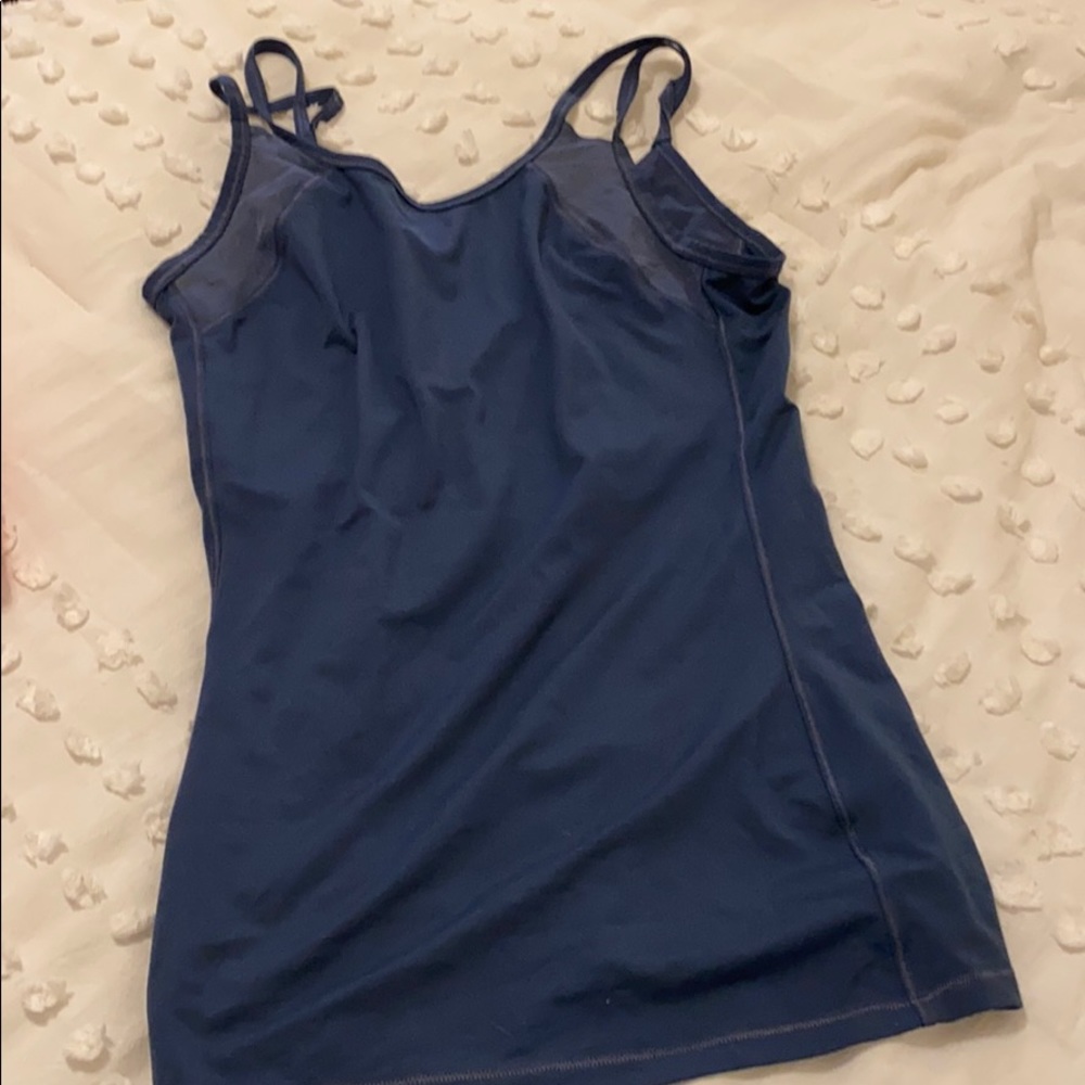 Altheta tank top